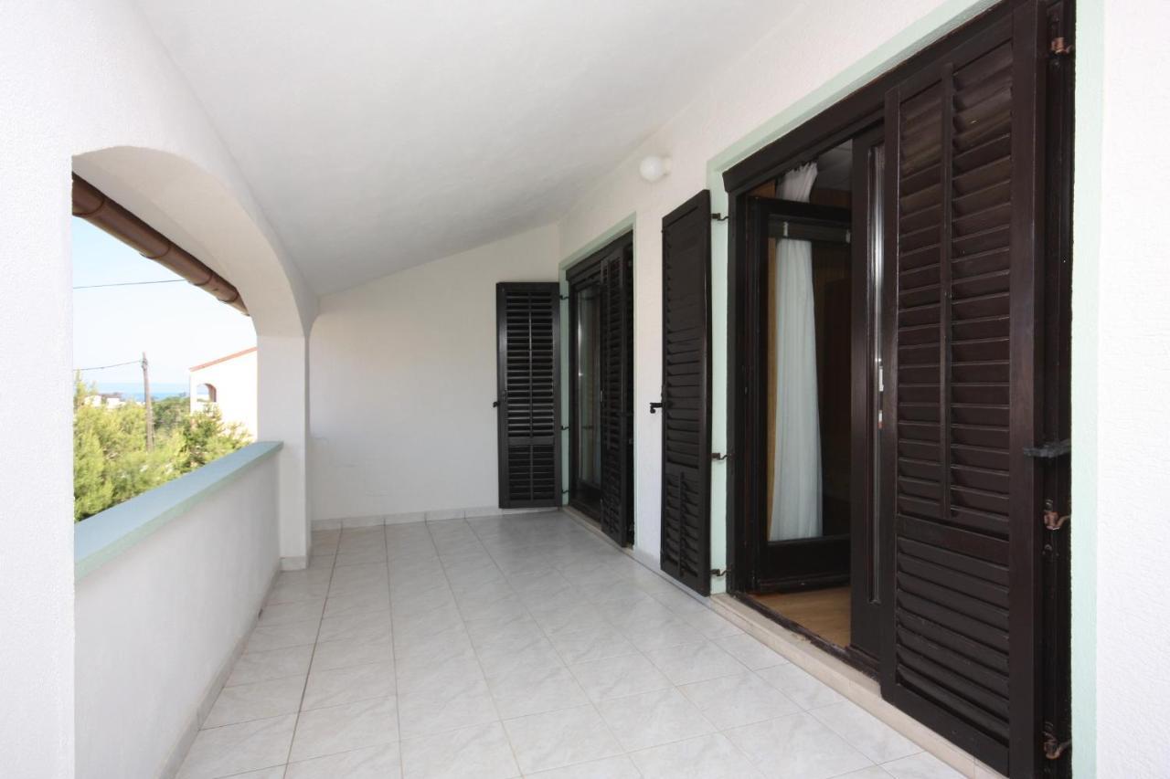 Apartment Lopar 10402A Esterno foto